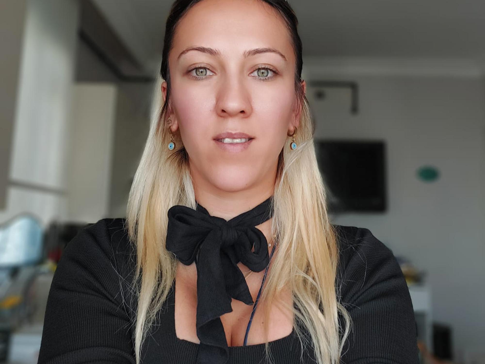 BUĞU AKDOĞANER APAYDIN - Elifname Dans Sanat ve Spor Merkezi - Kuşadası / Aydın